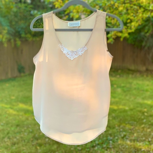 Vintage Tops - Vintage Impressions of California Sleeveless Camisole Tank w/ White Lace Detail